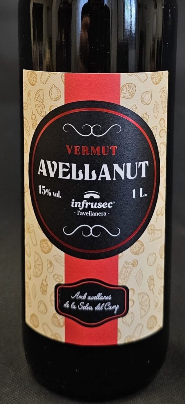 Vermut de avellana Avellanut 1L